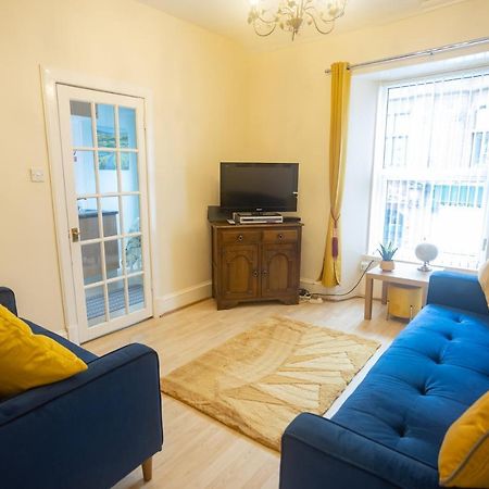 Sandgate 2-Bed Apartment In Ayr Central Location Bagian luar foto