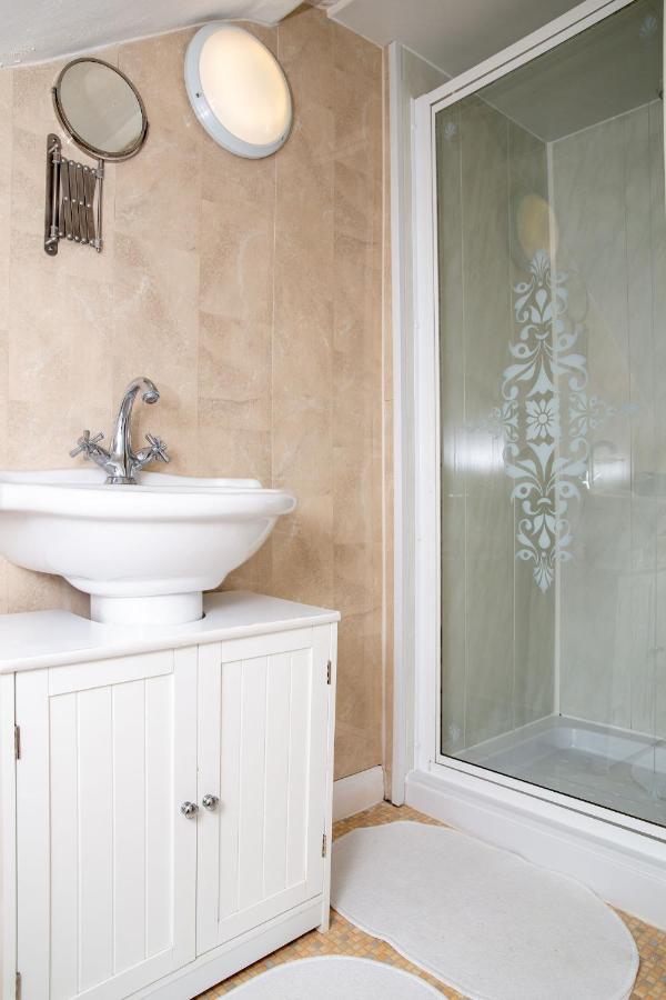 Sandgate 2-Bed Apartment In Ayr Central Location Bagian luar foto