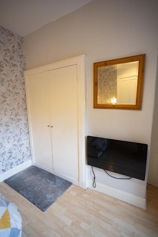 Sandgate 2-Bed Apartment In Ayr Central Location Bagian luar foto