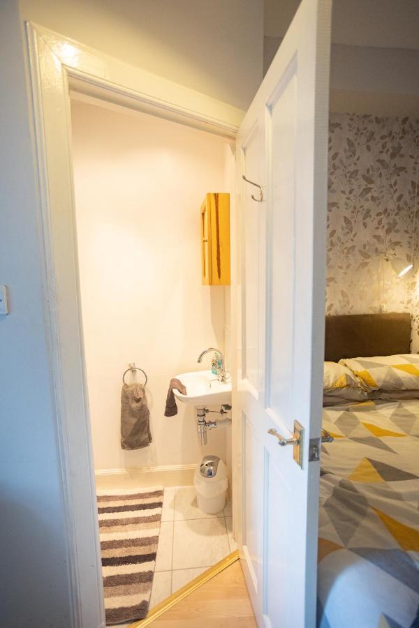 Sandgate 2-Bed Apartment In Ayr Central Location Bagian luar foto